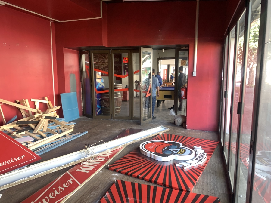 To Let commercial Property for Rent in Rondebosch Western Cape